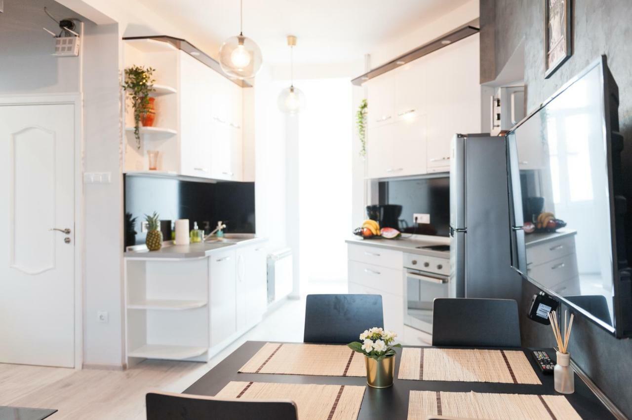 Vitosha Blvd - 2Br Lux Apart Σόφια Εξωτερικό φωτογραφία